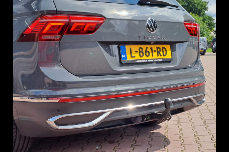 Volkswagen Tiguan 1.5 TSI Elegance | Trekhaak | Navi | ACC | Stoelverwarming | Lane Assist | Kyeless | Camera | IQ Light | Side Assist |