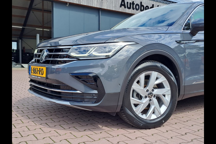 Volkswagen Tiguan 1.5 TSI Elegance | Trekhaak | Navi | ACC | Stoelverwarming | Lane Assist | Kyeless | Camera | IQ Light | Side Assist |