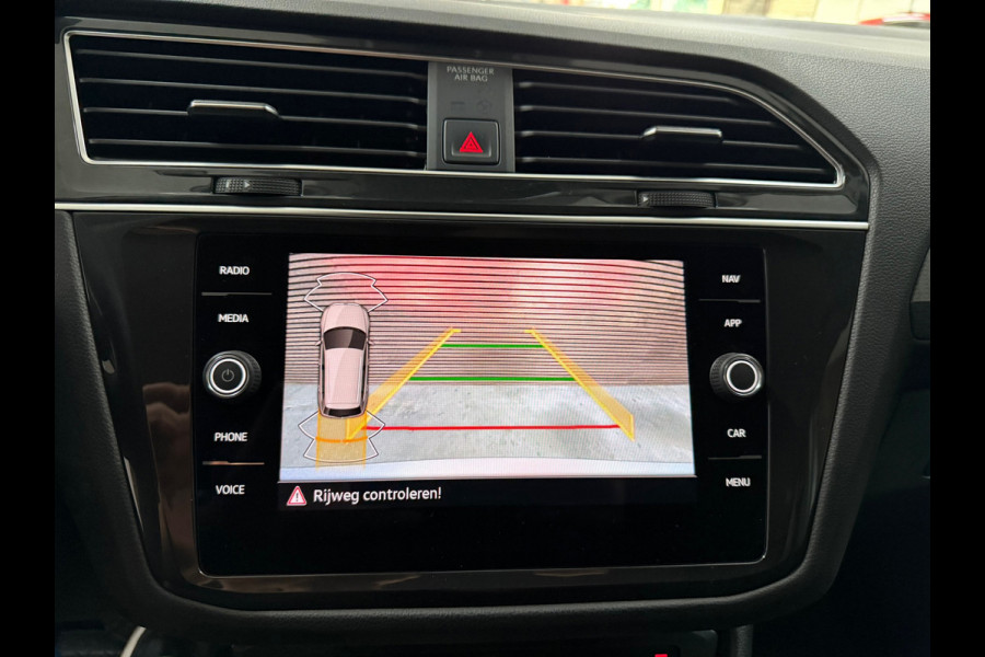 Volkswagen Tiguan 1.5 TSI Automaat Elegance | Virtual Cockpit | Massagestoel | Navigatie | Stoelverwarming | Camera