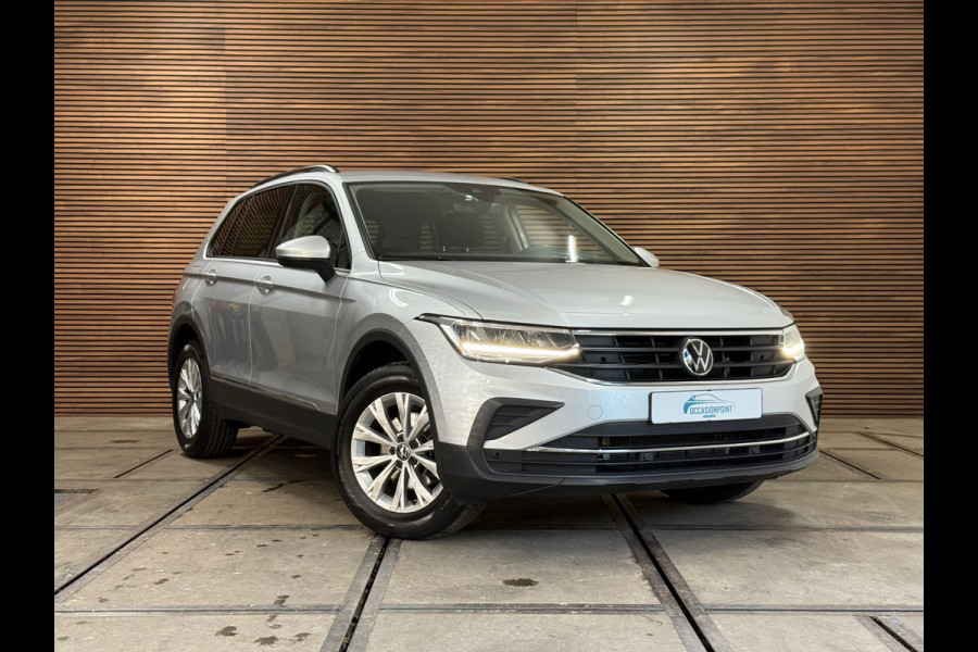 Volkswagen Tiguan 1.5 TSI Automaat Elegance | Virtual Cockpit | Massagestoel | Navigatie | Stoelverwarming | Camera