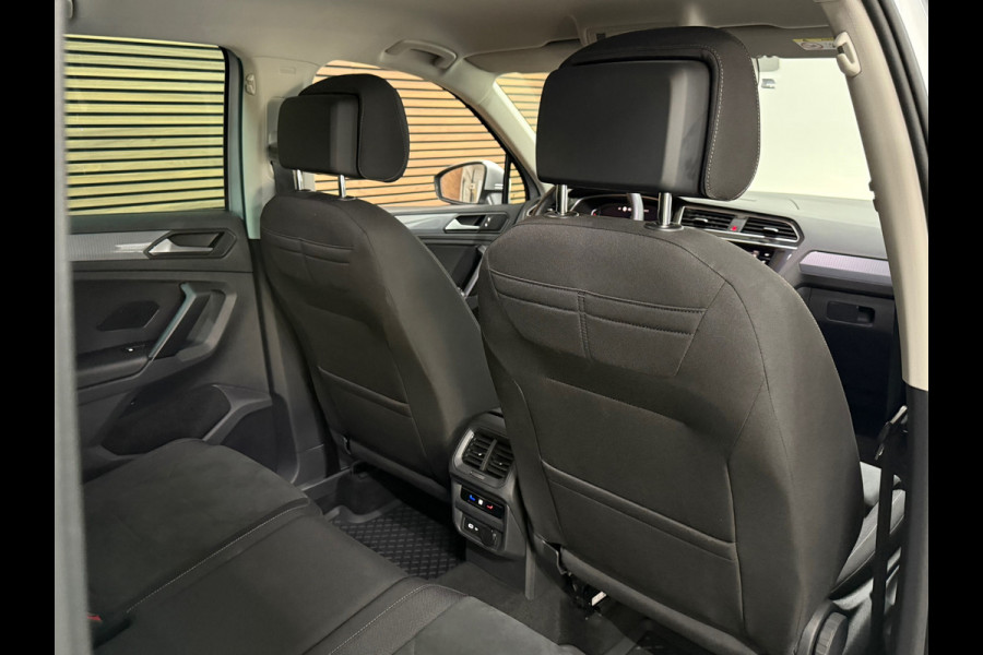 Volkswagen Tiguan 1.5 TSI Automaat Elegance | Virtual Cockpit | Massagestoel | Navigatie | Stoelverwarming | Camera