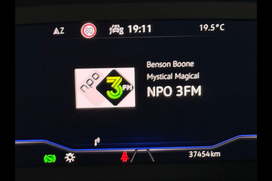 Volkswagen Tiguan 1.5 TSI Automaat Elegance | Virtual Cockpit | Massagestoel | Navigatie | Stoelverwarming | Camera