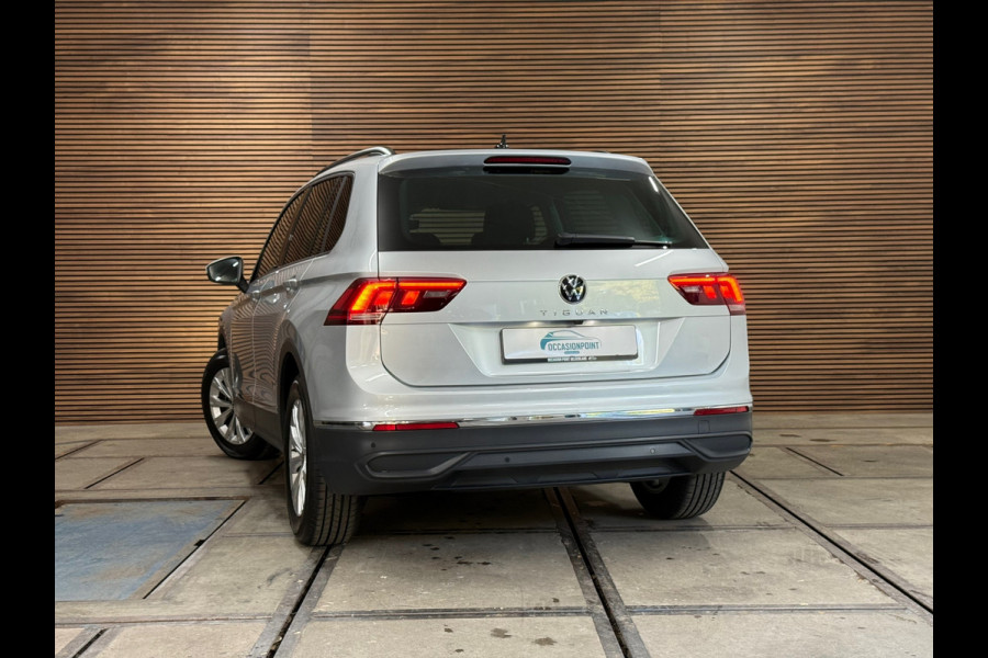 Volkswagen Tiguan 1.5 TSI Automaat Elegance | Virtual Cockpit | Massagestoel | Navigatie | Stoelverwarming | Camera