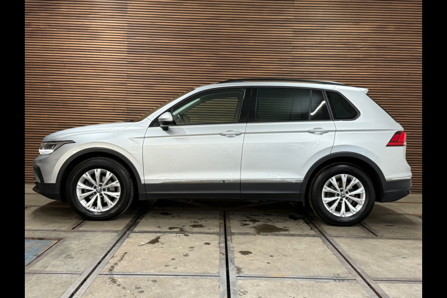 Volkswagen Tiguan 1.5 TSI Automaat Elegance | Virtual Cockpit | Massagestoel | Navigatie | Stoelverwarming | Camera
