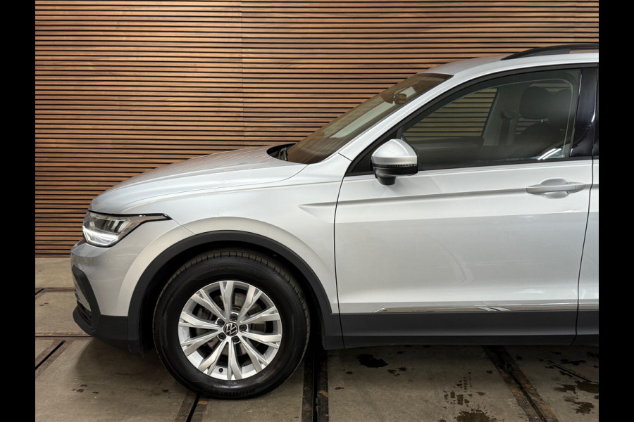 Volkswagen Tiguan 1.5 TSI Automaat Elegance | Virtual Cockpit | Massagestoel | Navigatie | Stoelverwarming | Camera