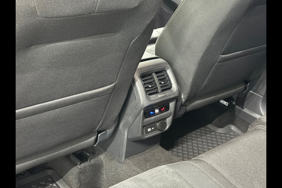 Volkswagen Tiguan 1.5 TSI Automaat Elegance | Virtual Cockpit | Massagestoel | Navigatie | Stoelverwarming | Camera