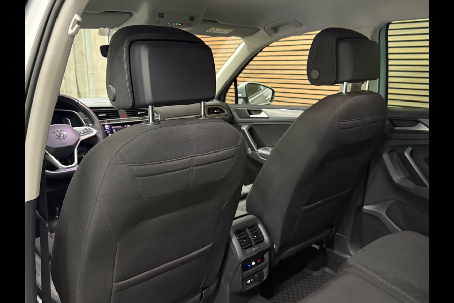 Volkswagen Tiguan 1.5 TSI Automaat Elegance | Virtual Cockpit | Massagestoel | Navigatie | Stoelverwarming | Camera