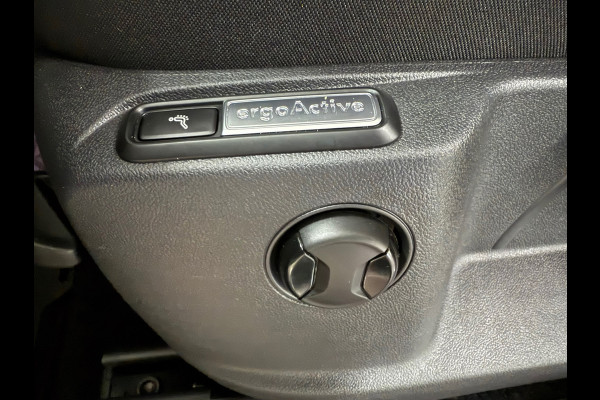 Volkswagen Tiguan 1.5 TSI Automaat Elegance | Virtual Cockpit | Massagestoel | Navigatie | Stoelverwarming | Camera