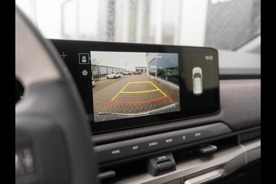 Kia EV3 GT-Line 81.4 kWh | OP VOORRAAD SNEL RIJDEN | Schuif kantel dak | Navigatie | Stoel en stuur verwarming |