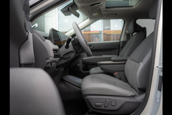 Kia EV3 Plus Advanced 81.4 kWh ANWB Private Lease v.a € 599,-| In bestelling | Snel leverbaar | Schuifkanteldak | Harman en kardon |