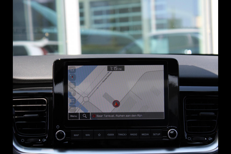 Kia Stonic 1.0 T-GDi MHEV DynamicLine | OP VOORRAAD | DIRECT RIJDEN | Navigatie | Achteruitrijcamera |