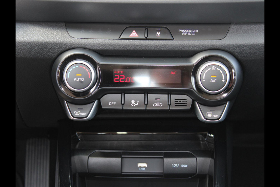 Kia Stonic 1.0 T-GDi MHEV DynamicLine | OP VOORRAAD | DIRECT RIJDEN | Navigatie | Achteruitrijcamera |