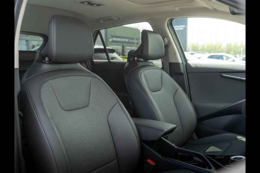 Kia Niro 1.6 GDi Hybrid ExecutiveLine | Op voorraad | Snel rijden | Stoel ventilatie | Schuifkanteldak | Harman en kardon |