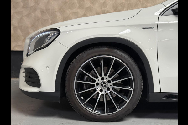 Mercedes-Benz GLA 250 4Matic Premium Plus PEAK AMG Night | Pano | Keyless | Camera | Navi | Stoelverwarming