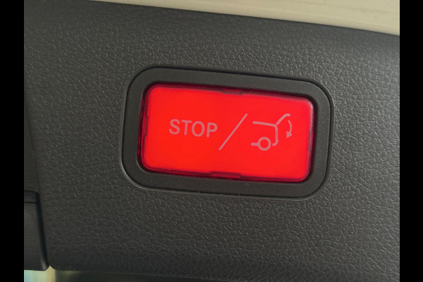 Mercedes-Benz GLA 250 4Matic Premium Plus PEAK AMG Night | Pano | Keyless | Camera | Navi | Stoelverwarming