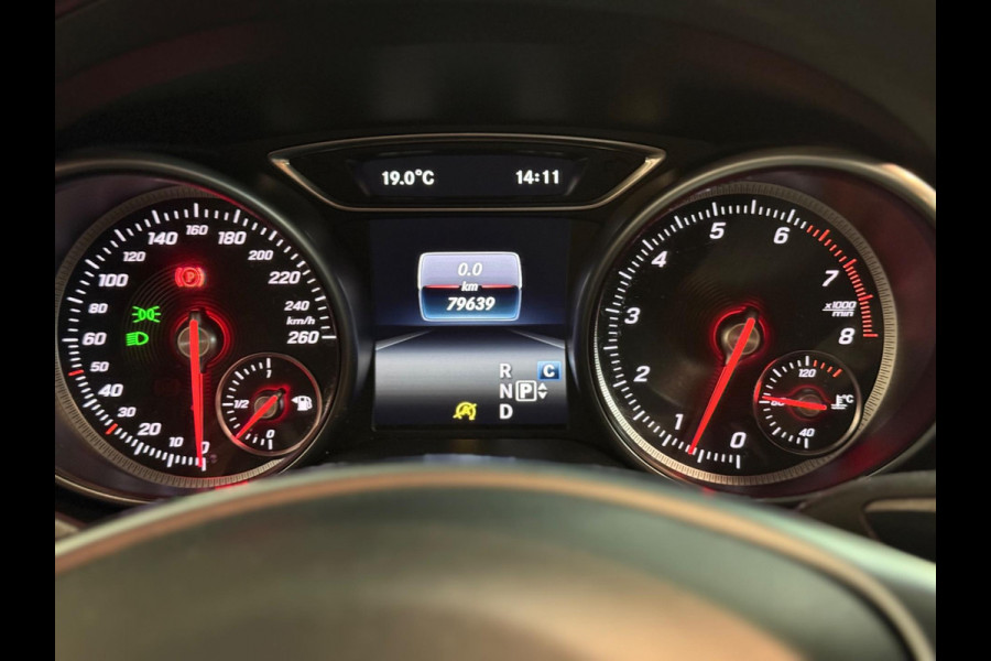 Mercedes-Benz GLA 250 4Matic Premium Plus PEAK AMG Night | Pano | Keyless | Camera | Navi | Stoelverwarming