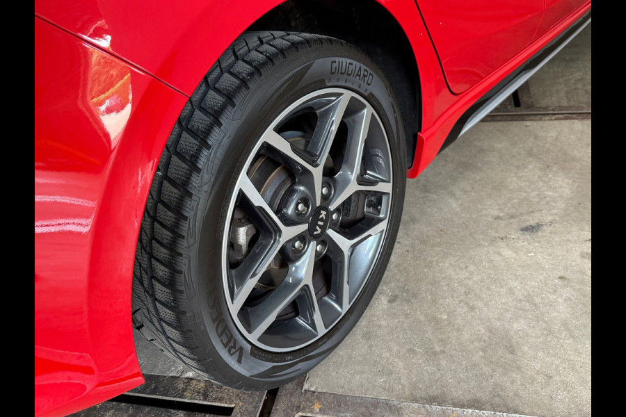 Kia Ceed 1.4 T-GDi Automaat GT-Line | Pano | Sportstoelen | Adaptive Cruise | Carplay