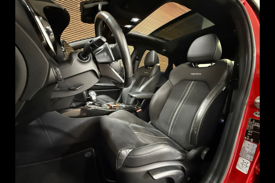 Kia Ceed 1.4 T-GDi Automaat GT-Line | Pano | Sportstoelen | Adaptive Cruise | Carplay