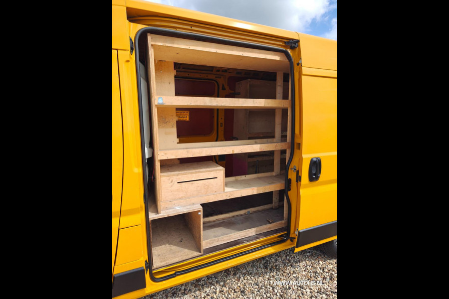 Peugeot Boxer 335 2.0 BlueHDI L2H2 2x schuifdeur , Apk juli 2026 , Camera , cruise , airco , 1e Eig , Euro 6.