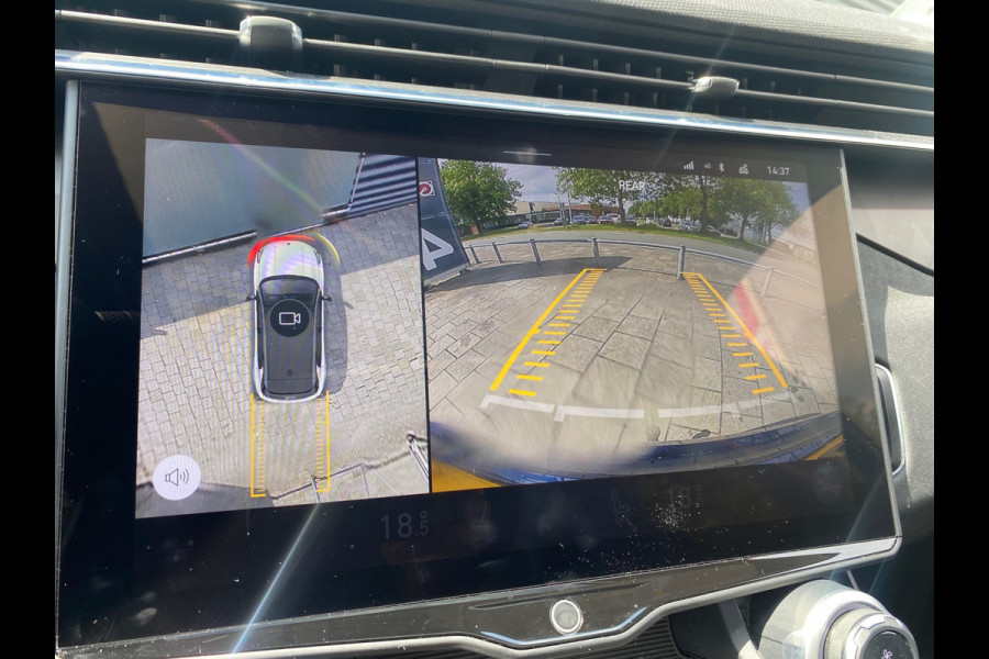Lynk & Co 01 BWJ 2022 | 1.5 226PK AUTOMAAT | TREKHAAK | PANO DAK | CLIMA | NAVI | STOELVERW | PDC | CARPLAY |