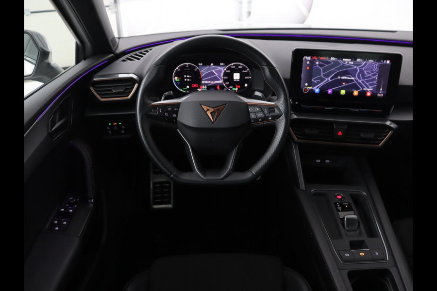 CUPRA Leon 1.4 e-Hybrid | Stoel & stuurverwarming | Camera | Carplay | Sfeerverlichting | Navigatie | Keyless | Full LED | Sportstoelen | PHEV