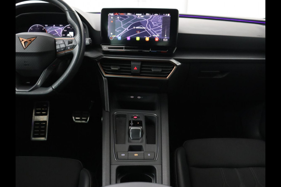 CUPRA Leon 1.4 e-Hybrid | Stoel & stuurverwarming | Camera | Carplay | Sfeerverlichting | Navigatie | Keyless | Full LED | Sportstoelen | PHEV