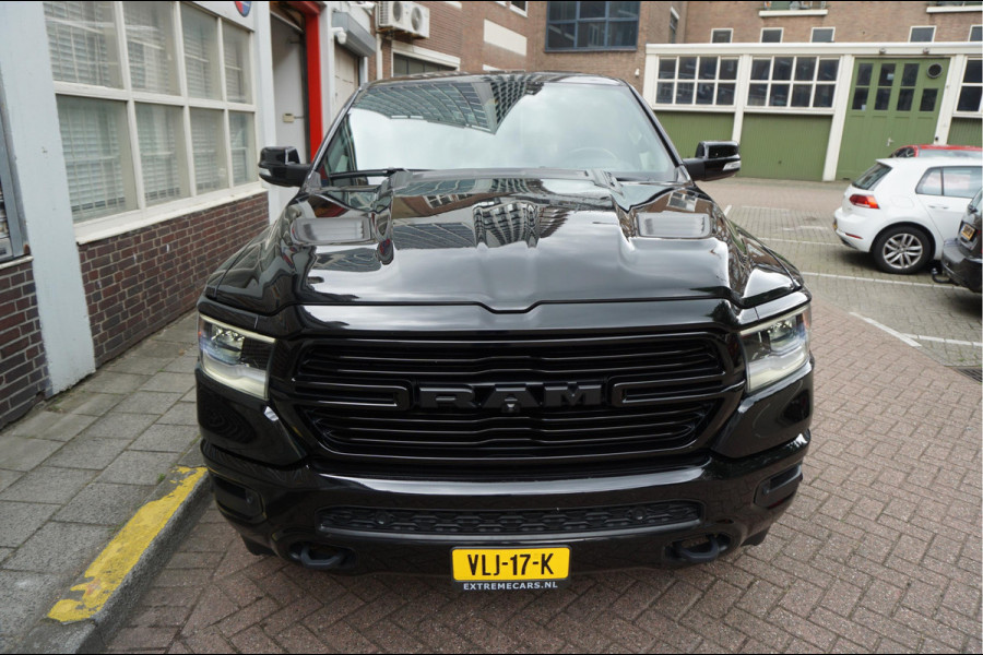 Dodge Ram 1500 5.7 V8 4x4 Crew Cab Laramie Sport | Luchtvering | HUD | Adaptieve Cruise | Lane Departure Meesturen | Keyless | Camerabeeld spiegel | Harman Kardon | Apple Carplay | Gedeelde achterklep | 200 liter LPG