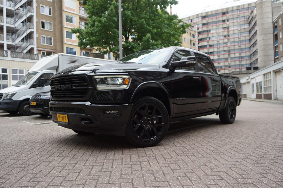 Dodge Ram 1500 5.7 V8 4x4 Crew Cab Laramie Sport | Luchtvering | HUD | Adaptieve Cruise | Lane Departure Meesturen | Keyless | Camerabeeld spiegel | Harman Kardon | Apple Carplay | Gedeelde achterklep | 200 liter LPG
