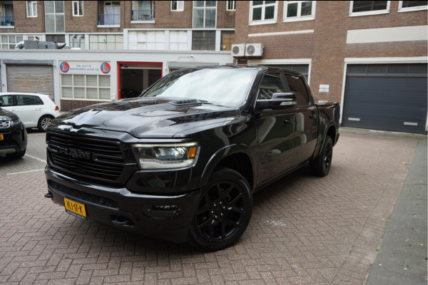 Dodge Ram 1500 5.7 V8 4x4 Crew Cab Laramie Sport | Luchtvering | HUD | Adaptieve Cruise | Lane Departure Meesturen | Keyless | Camerabeeld spiegel | Harman Kardon | Apple Carplay | Gedeelde achterklep | 200 liter LPG