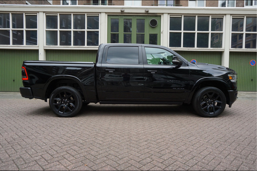 Dodge Ram 1500 5.7 V8 4x4 Crew Cab Laramie Sport | Luchtvering | HUD | Adaptieve Cruise | Lane Departure Meesturen | Keyless | Camerabeeld spiegel | Harman Kardon | Apple Carplay | Gedeelde achterklep | 200 liter LPG