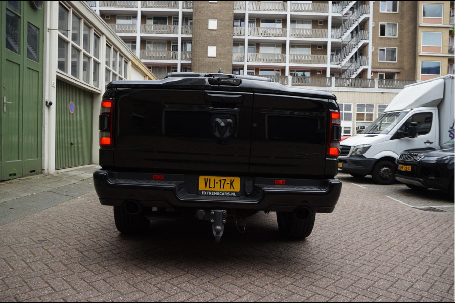 Dodge Ram 1500 5.7 V8 4x4 Crew Cab Laramie Sport | Luchtvering | HUD | Adaptieve Cruise | Lane Departure Meesturen | Keyless | Camerabeeld spiegel | Harman Kardon | Apple Carplay | Gedeelde achterklep | 200 liter LPG