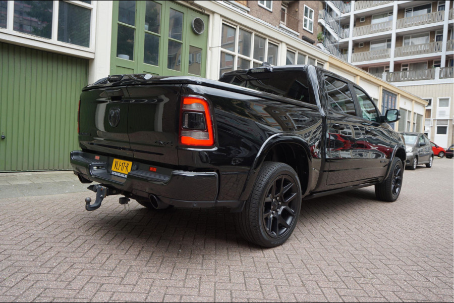 Dodge Ram 1500 5.7 V8 4x4 Crew Cab Laramie Sport | Luchtvering | HUD | Adaptieve Cruise | Lane Departure Meesturen | Keyless | Camerabeeld spiegel | Harman Kardon | Apple Carplay | Gedeelde achterklep | 200 liter LPG