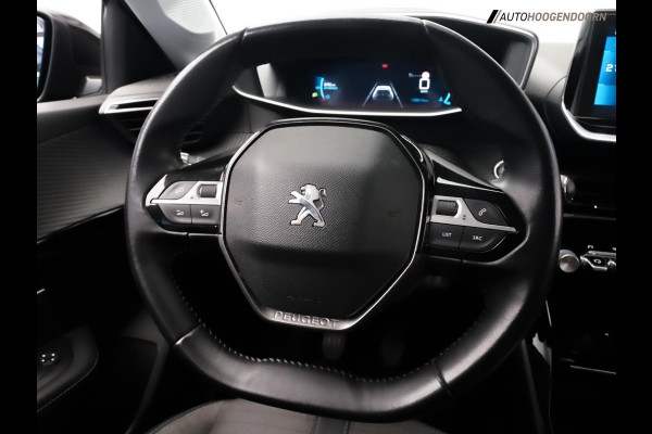 Peugeot 208 1.2 PureTech Blue Lease Allure (APPLE CARPLAY,LED,NAVIGATIE,DIGITAAL DISPLAY,CRUISE,LED VERLICHTING,CAMERA,NIEUWE APK)
