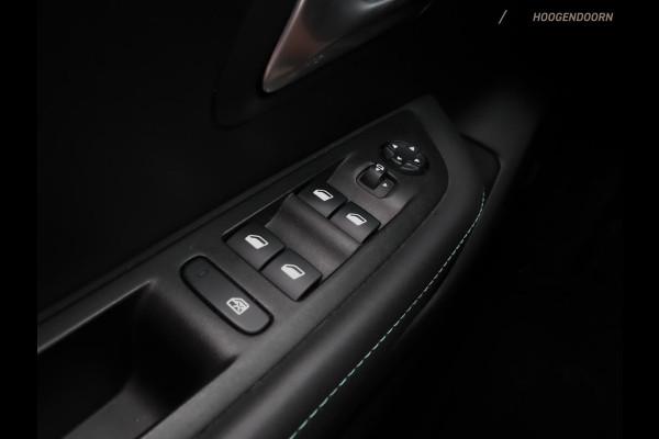 Peugeot 208 1.2 PureTech Blue Lease Allure (APPLE CARPLAY,LED,NAVIGATIE,DIGITAAL DISPLAY,CRUISE,LED VERLICHTING,CAMERA,NIEUWE APK)
