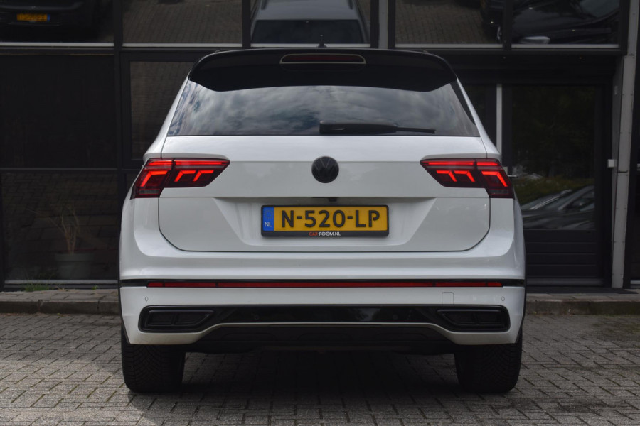 Volkswagen Tiguan 1.5 TSI R-Line Business+ Lane ACC Leder Sfeer 360C Trekhaak