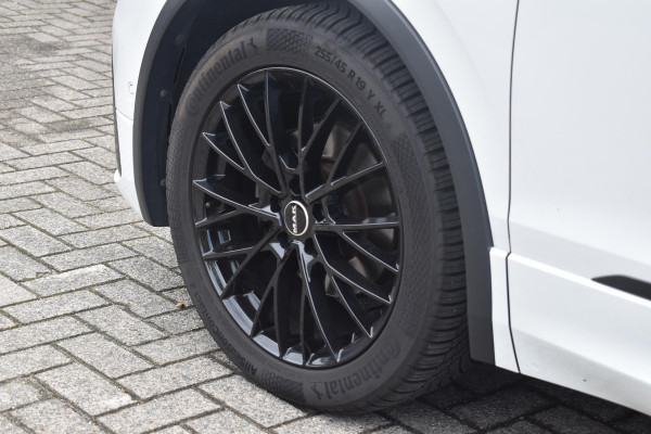 Volkswagen Tiguan 1.5 TSI R-Line Business+ Lane ACC Leder Sfeer 360C Trekhaak
