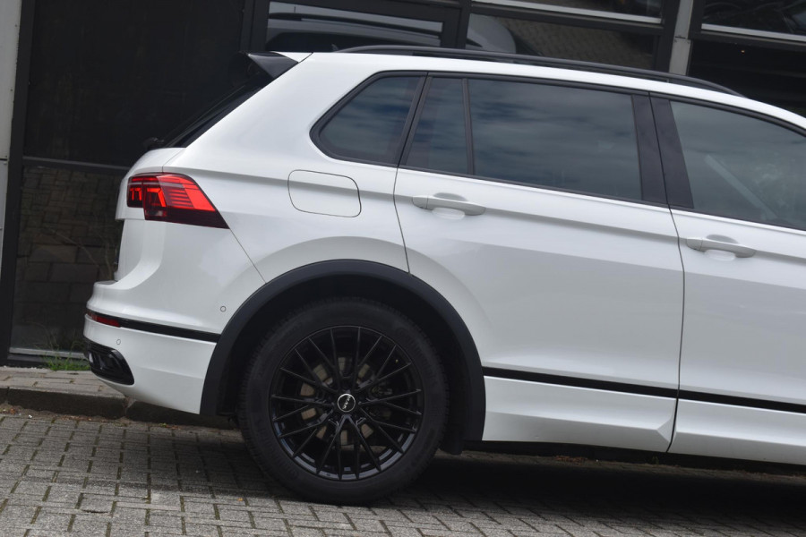 Volkswagen Tiguan 1.5 TSI R-Line Business+ Lane ACC Leder Sfeer 360C Trekhaak