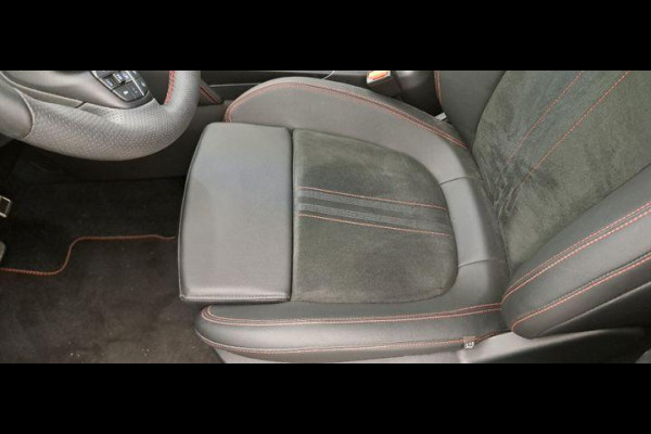 Ford Kuga 2.5 PHEV ST-Line X 243pk | Driver Assistance Pack | Wegklapbare Trekhaak | Winterpack | AGR Stoelen | 2.100kg Trekgewicht