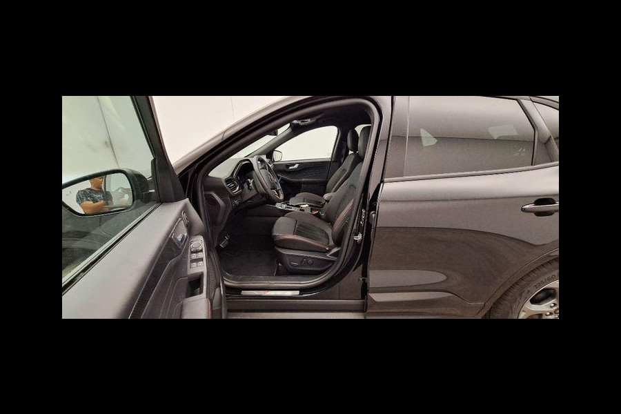 Ford Kuga 2.5 PHEV ST-Line X 243pk | Driver Assistance Pack | Wegklapbare Trekhaak | Winterpack | AGR Stoelen | 2.100kg Trekgewicht