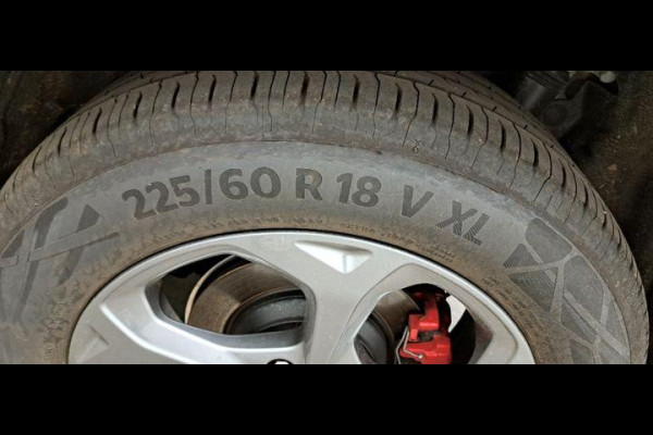Ford Kuga 2.5 PHEV ST-Line X 243pk | Driver Assistance Pack | Wegklapbare Trekhaak | Winterpack | AGR Stoelen | 2.100kg Trekgewicht