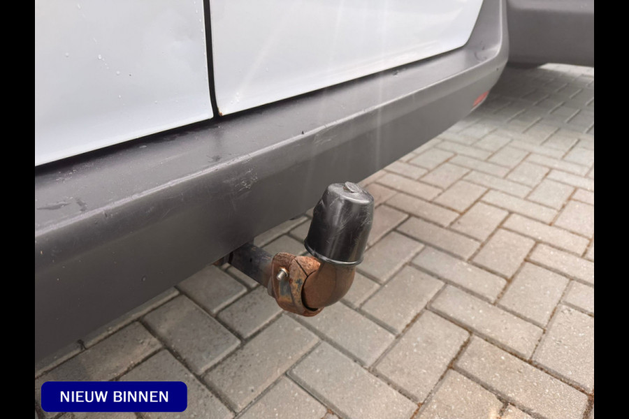 Mercedes-Benz Vito 114 L2 Automaat Camera Trekhaak Airco
