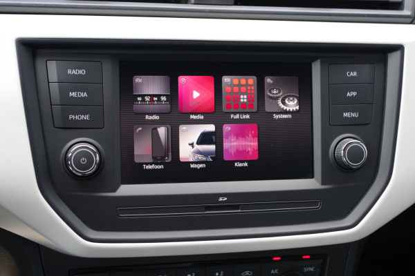 Seat Arona 1.0 TSI Style 115 PK Automaat Business Intense, Adap. Cruise Control, Carplay, Stoelverarming,