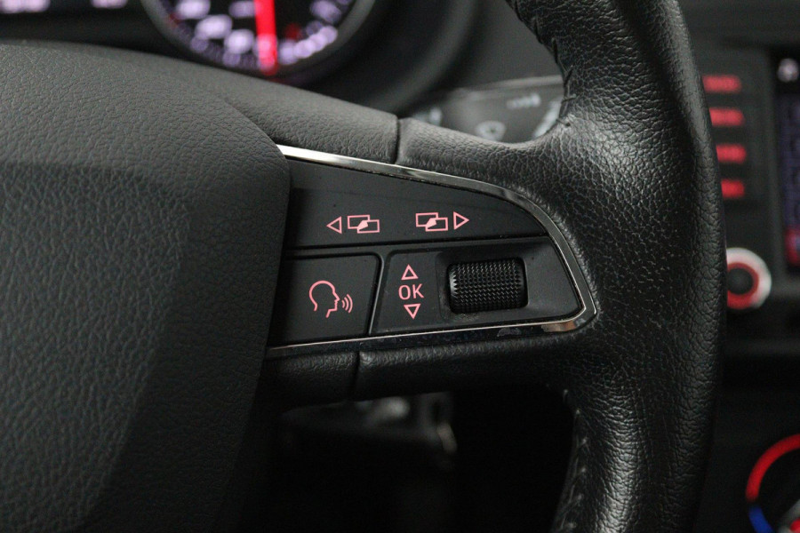 Seat Ibiza 1.0 EcoTSI Style Connect (NAVIGATIE, CARPLAY, CRUISE CONTROL, BLUETOOTH, NL-AUTO)