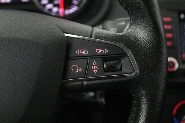 Seat Ibiza 1.0 EcoTSI Style Connect (NAVIGATIE, CARPLAY, CRUISE CONTROL, BLUETOOTH, NL-AUTO)