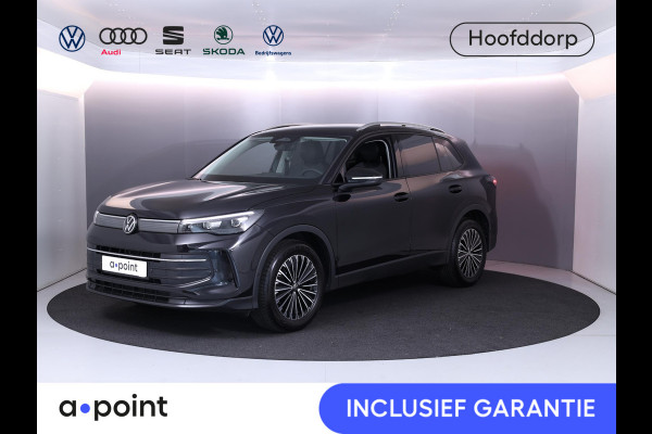 Volkswagen Tiguan 1.5 eTSI Life Edition 130 pk Automaat (DSG) | Navigatie | Elektr. trekhaak | Parkeersensoren (Park assist) | Achteruitrijcamera | Stoelverwarming |