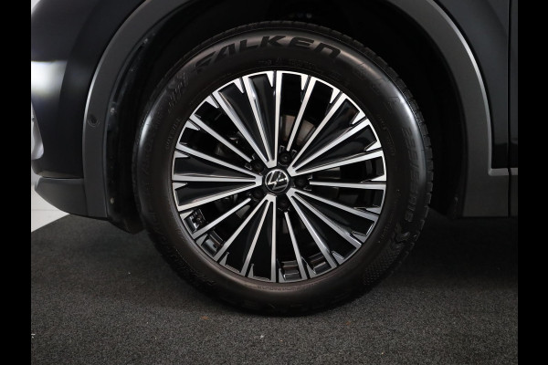 Volkswagen Tiguan 1.5 eTSI Life Edition 130 pk Automaat (DSG) | Navigatie | Elektr. trekhaak | Parkeersensoren (Park assist) | Achteruitrijcamera | Stoelverwarming |