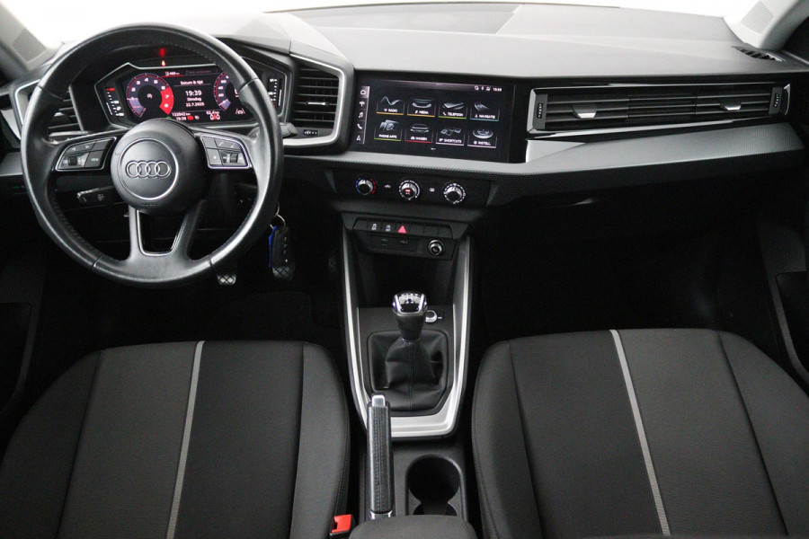 Audi A1 Sportback 25 TFSI epic (LANE-ASSIST, CRUISE CONTROL, NAVIGATIE, DIGITAAL DASHBOARD, NL-AUTO)