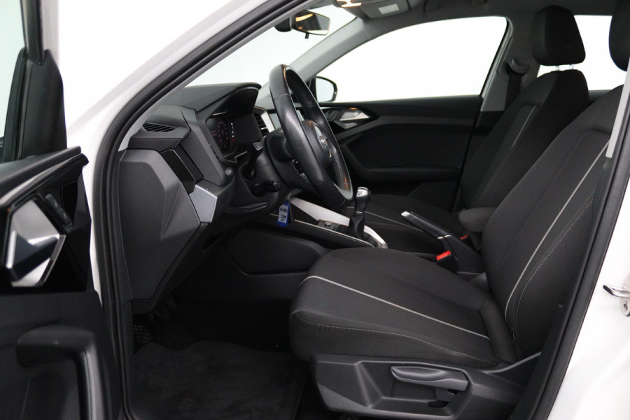 Audi A1 Sportback 25 TFSI epic (LANE-ASSIST, CRUISE CONTROL, NAVIGATIE, DIGITAAL DASHBOARD, NL-AUTO)