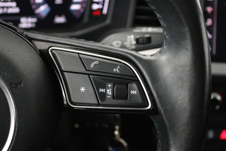 Audi A1 Sportback 25 TFSI epic (LANE-ASSIST, CRUISE CONTROL, NAVIGATIE, DIGITAAL DASHBOARD, NL-AUTO)