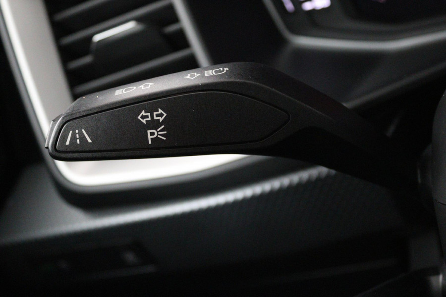 Audi A1 Sportback 25 TFSI epic (LANE-ASSIST, CRUISE CONTROL, NAVIGATIE, DIGITAAL DASHBOARD, NL-AUTO)